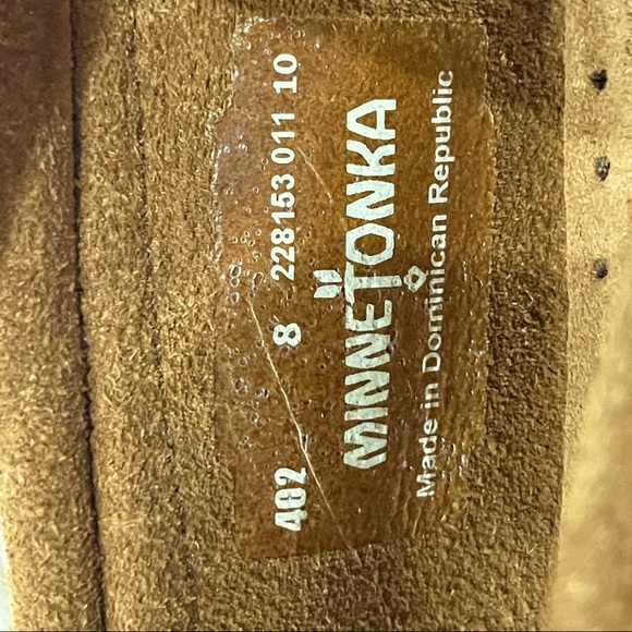 Kilty Hardsole Minnetonka moccasins - Picture 2 of 5